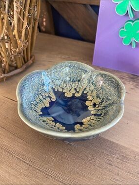 Hand thrown pottery trinket dish